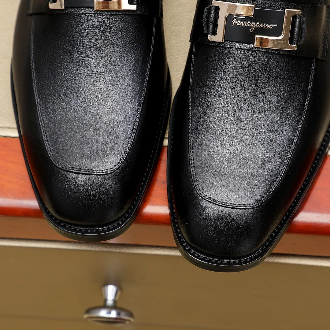 Men's shoes💰460🕷🕷[Ferragamo] Ferragamo's top men's business leather shoes💯Original copy of the official website, the upper is made of imported official website 1:1 material🍁Italian imported cowhide🇮🇹Imported cowhide lining. It’s definitely not made with ordinary craftsmanship, it’s the model used by celebrities! The factory’s craftsmanship is designed to create the most perfect shoes for trendy men! Colors available! Code number 38-44 (45.46 customized)......